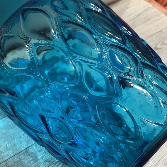 1970’s Libbey Glass Pitcher MADRID pattern Aqua Blue BEAUTIFUL!!! - Picture 7 of 7